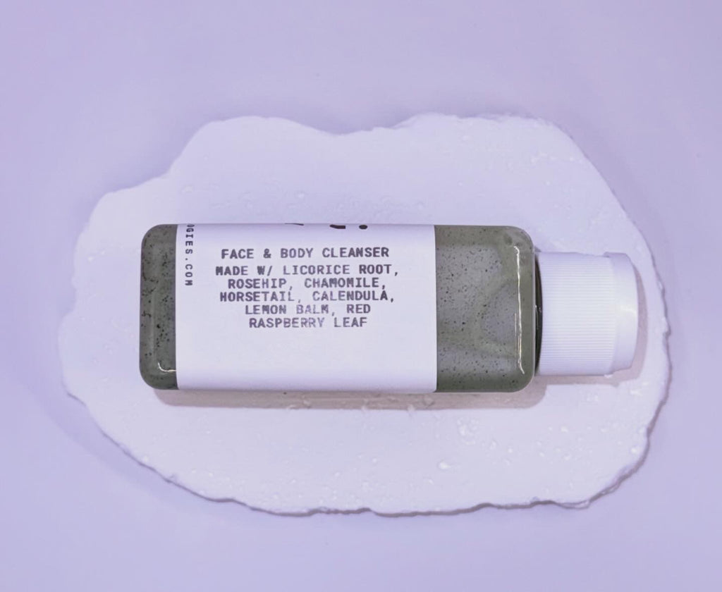 GLOW - Skin Therapy Facial Cleanser